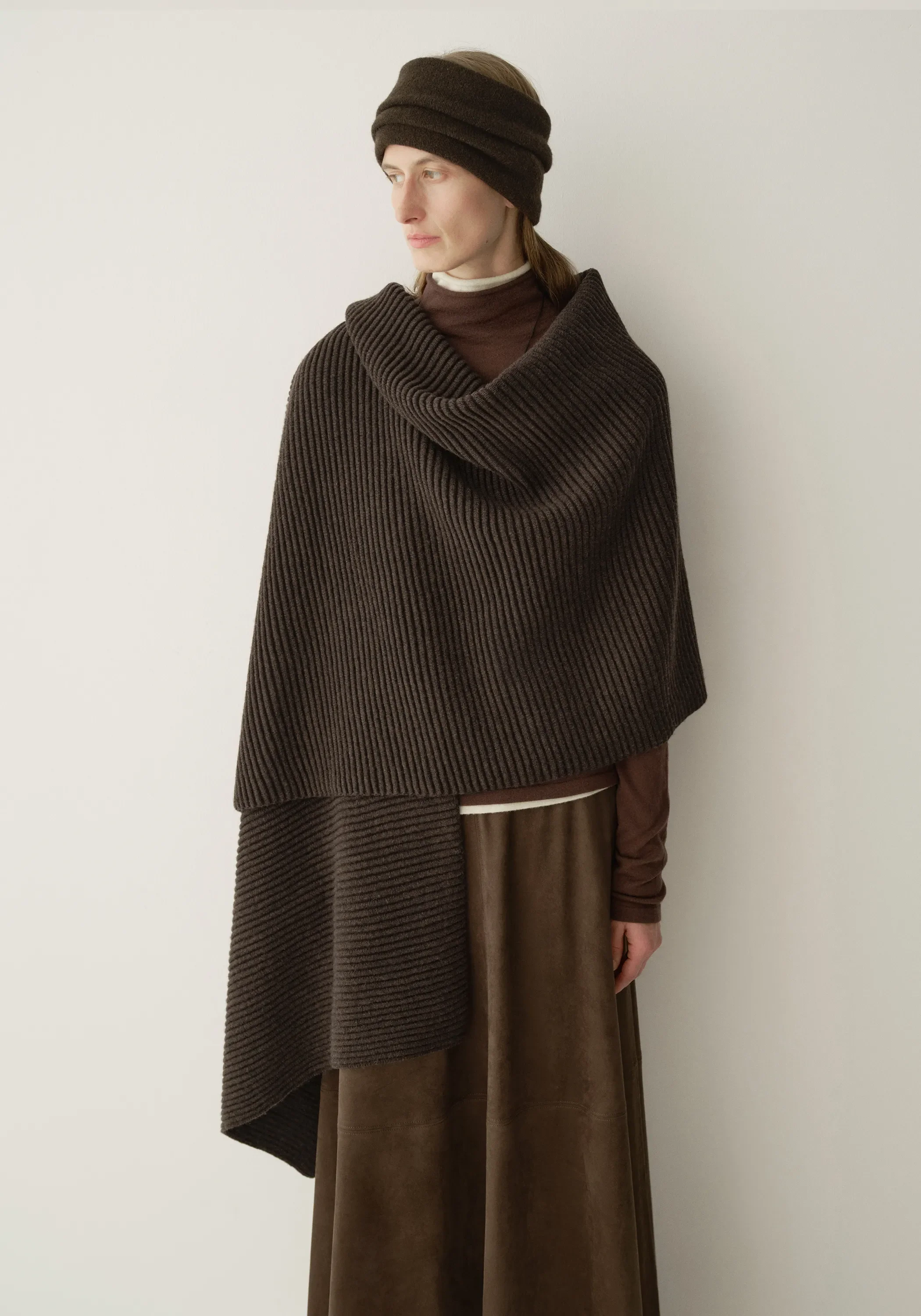 25-AW25